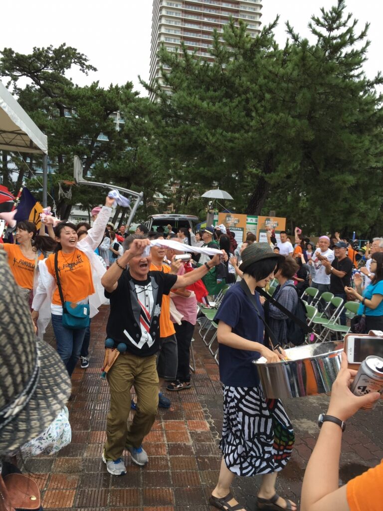 神戸スティールパンカーニバル2016PANSONIDO大盛り上がり