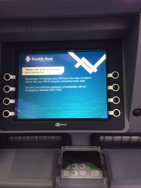 トリニダードのATM3